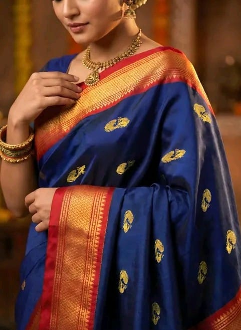 Traditional Saree with elegant pallu design