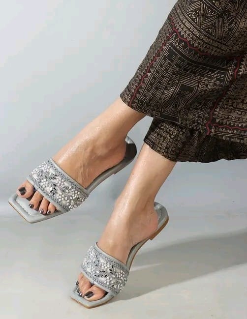 Stylish And Comfortable Summer Sandals for Girls and Women